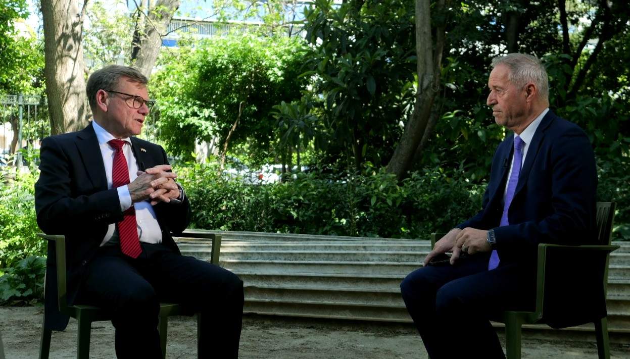 «Καυτό» καλοκαίρι προ των πυλών – Τι δείχνουν τα Μερομήνια για Αγίου Πνεύματος & μετά