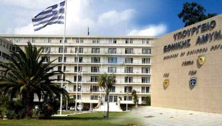 Ρατσιστική επίθεση σε βάρος 12χρονου Ινδού στην Πάτρα, τον έβαλαν σε αυτοκίνητο, τον ξυλοκόπησαν και τον έκαψαν με τσιγάρο