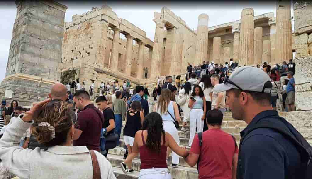 Με ξανθό καρέ η Κιμ Καρντάσιαν, δείτε φωτογραφίες