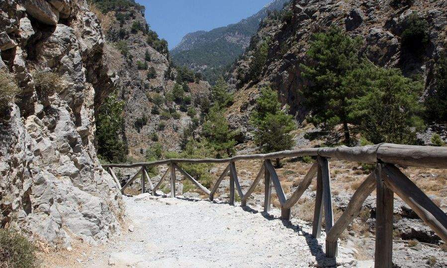 Το Ισραήλ ξεσπά με επιθέσεις στον Λίβανο και τη Γάζα και δοκιμάζει την αντοχή της συμφωνίας ΗΠΑ – Ιράν