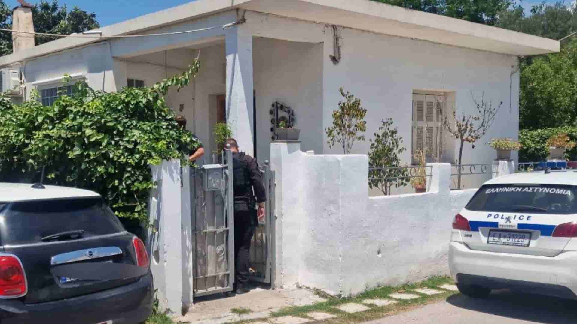Δάκρυσε η Τζένιφερ Λόπεζ μιλώντας για τον πατέρα της: «Με βοήθησε να προχωρήσω μπροστά»