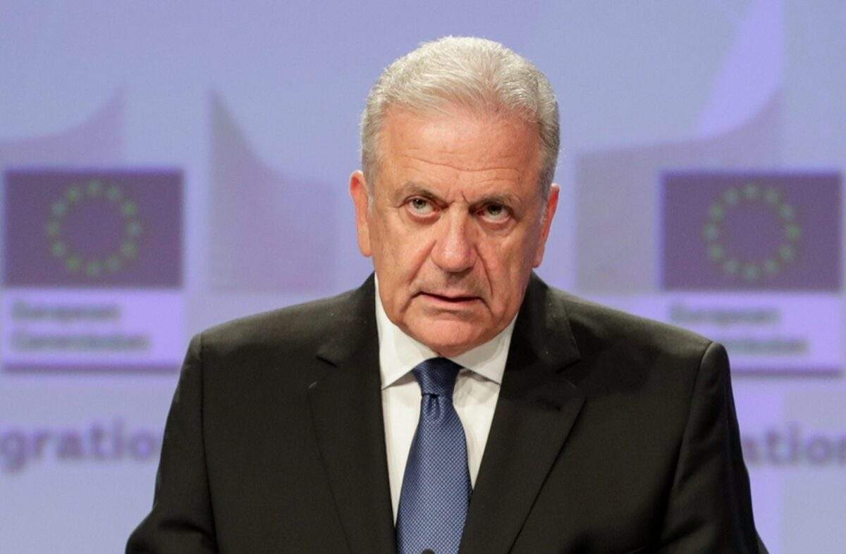 Quatargate: Ο Δημήτρης Αβραμόπουλος προσφεύγει στον Άρειο Πάγο