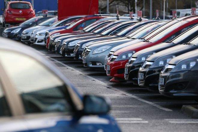 Βρετανία: Θριαμβευτική νίκη του Άντι Μπέρναμ – Αυξάνεται η πίεση στον Στάρμερ