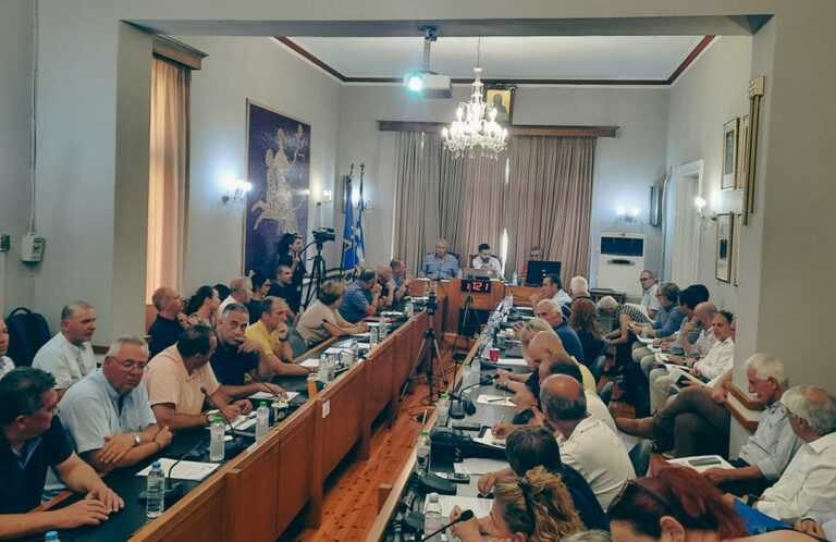 Υποκλοπές: Μπαράζ αγωγών και νέα αιτήματα για άνοιγμα της έρευνας