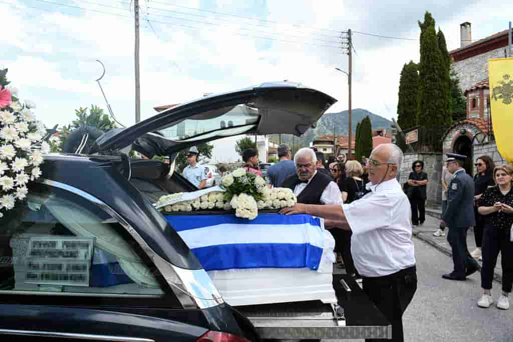 Μία νύχτα μόνο: Αρετή – Οδυσσέας παντρεύονται – Η συγκινητική τελετή