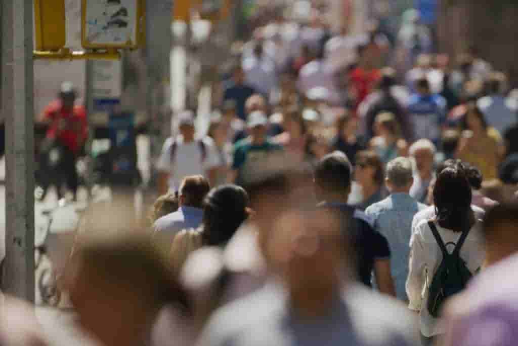 Η Γη της Ελιάς: Θύμα η Χριστιάνα – Της κάνουν ψεύτικο προξενιό