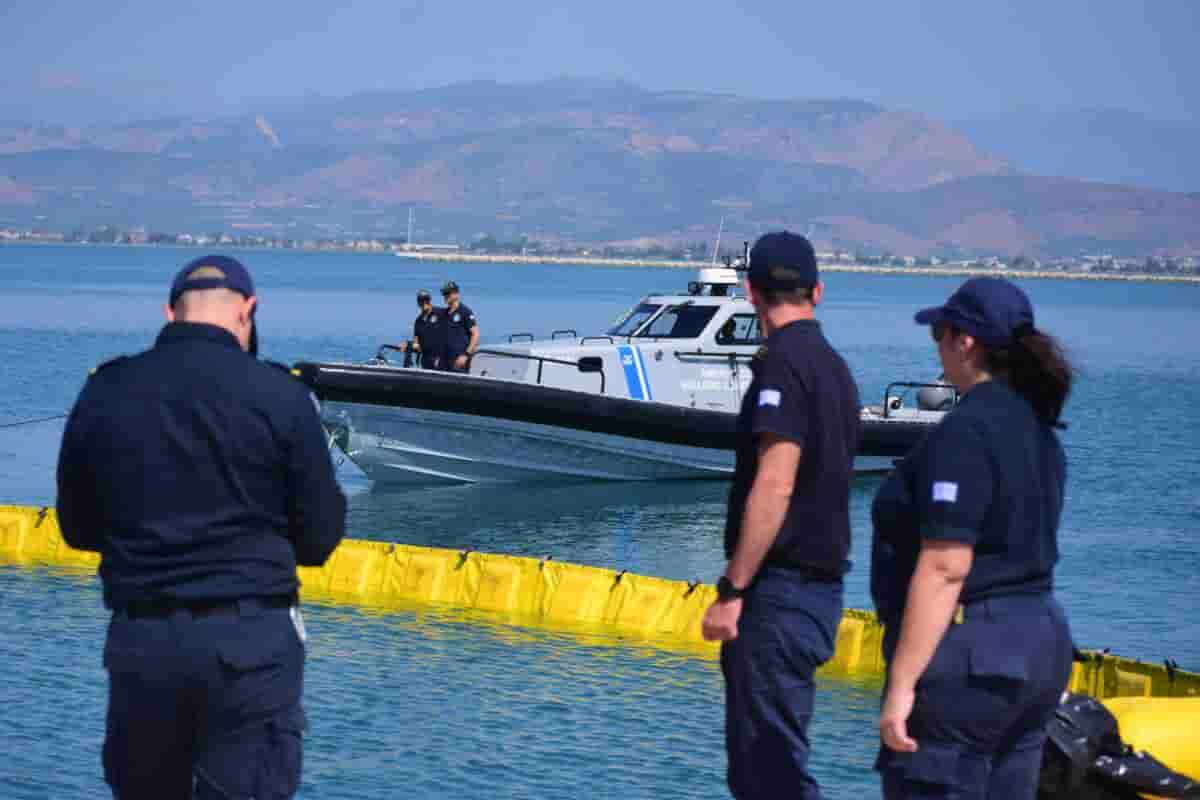 «Οδός Αλίκης Βουγιουκλάκη»: Ταμπέλες με το όνομα της σταρ τοποθετούνται στον Θεολόγο