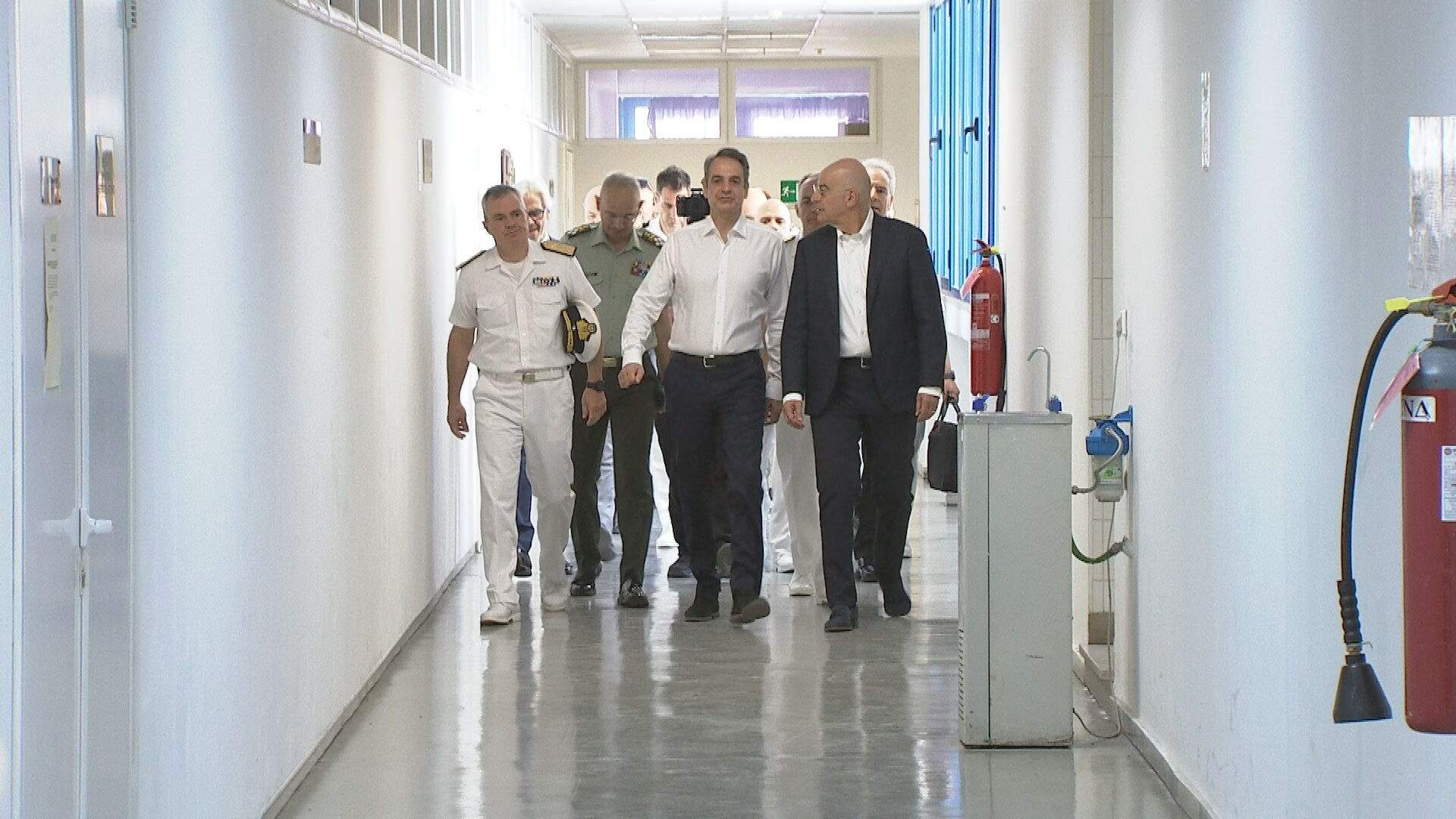 Φρουροί της Επανάστασης: Προειδοποιούν κατά οποιασδήποτε διέλευσης από τα Στενά του Ορμούζ χωρίς την άδειά τους
