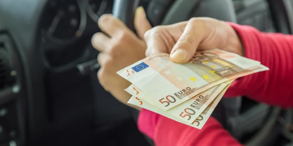 Το σπίτι δίπλα στο ποτάμι: Θάβει την κόρη της κι εξαφανίζεται