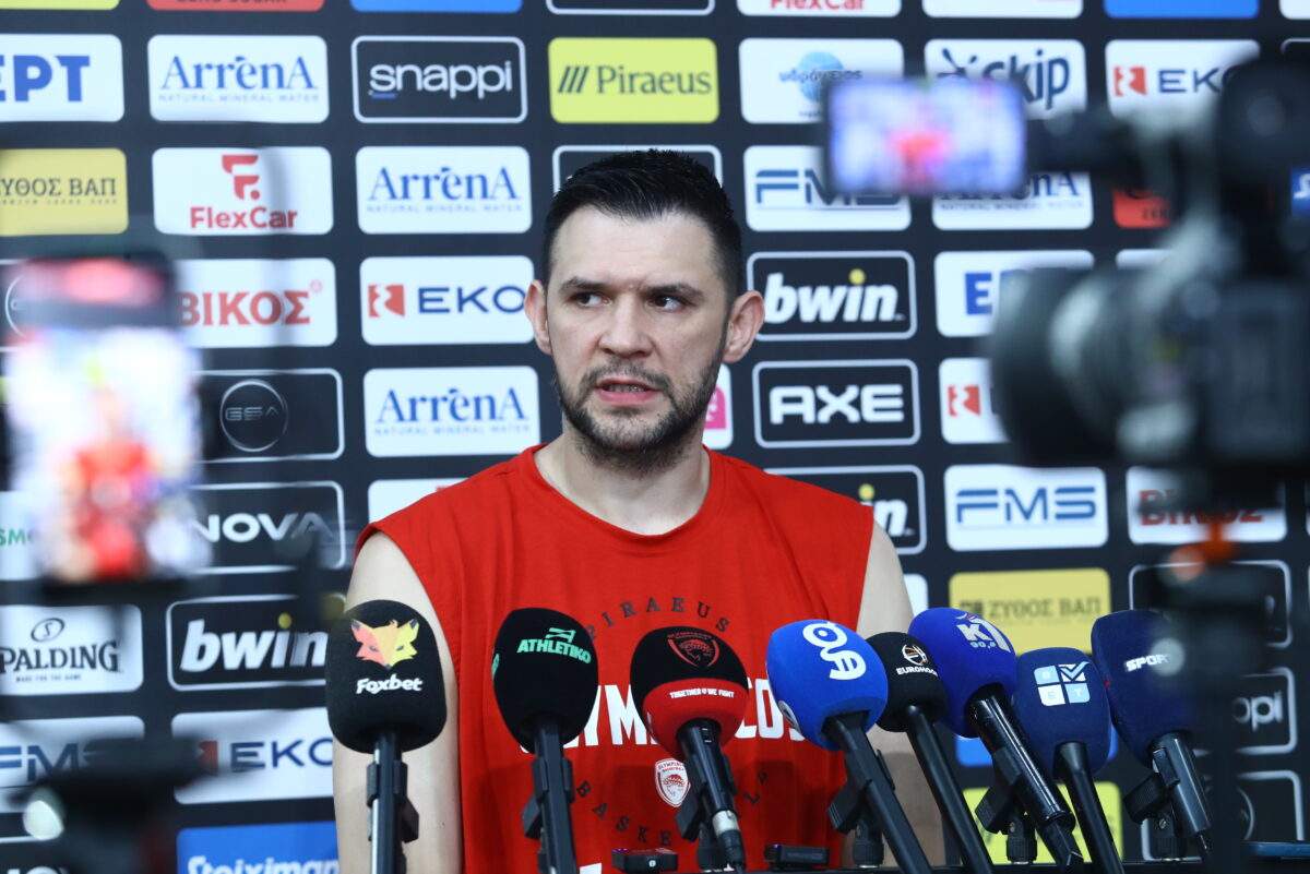 Ο Κυριάκος Μητσοτάκης συναντήθηκε με την υποψήφια για τη θέση του γγ του ΟΗΕ, Ρεμπέκα Γκρίνσπαν