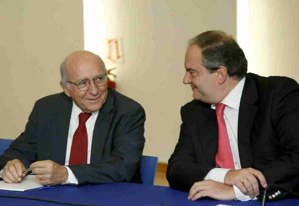Το ηφαίστειο Kīlauea συνεχίζει να γράφει ιστορία: Εντυπωσιακές εικόνες από την εκτόξευση λάβας