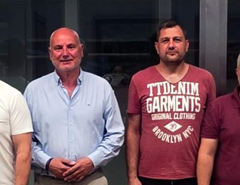 Λήμνο: Η σημερινή φωτιά έφτασε στο χείλος του γκρεμού… Σώθηκαν εγκαταστάσεις στο “πάρα πέντε” – Δείτε εικόνες