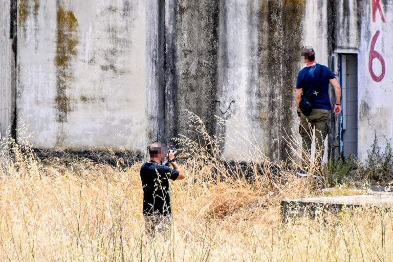 Επικεφαλής ελληνικών αεροδρομίων στον Guardian για καθυστερήσεις: «Επικίνδυνοι οι συνοριακοί έλεγχοι της ΕΕ»