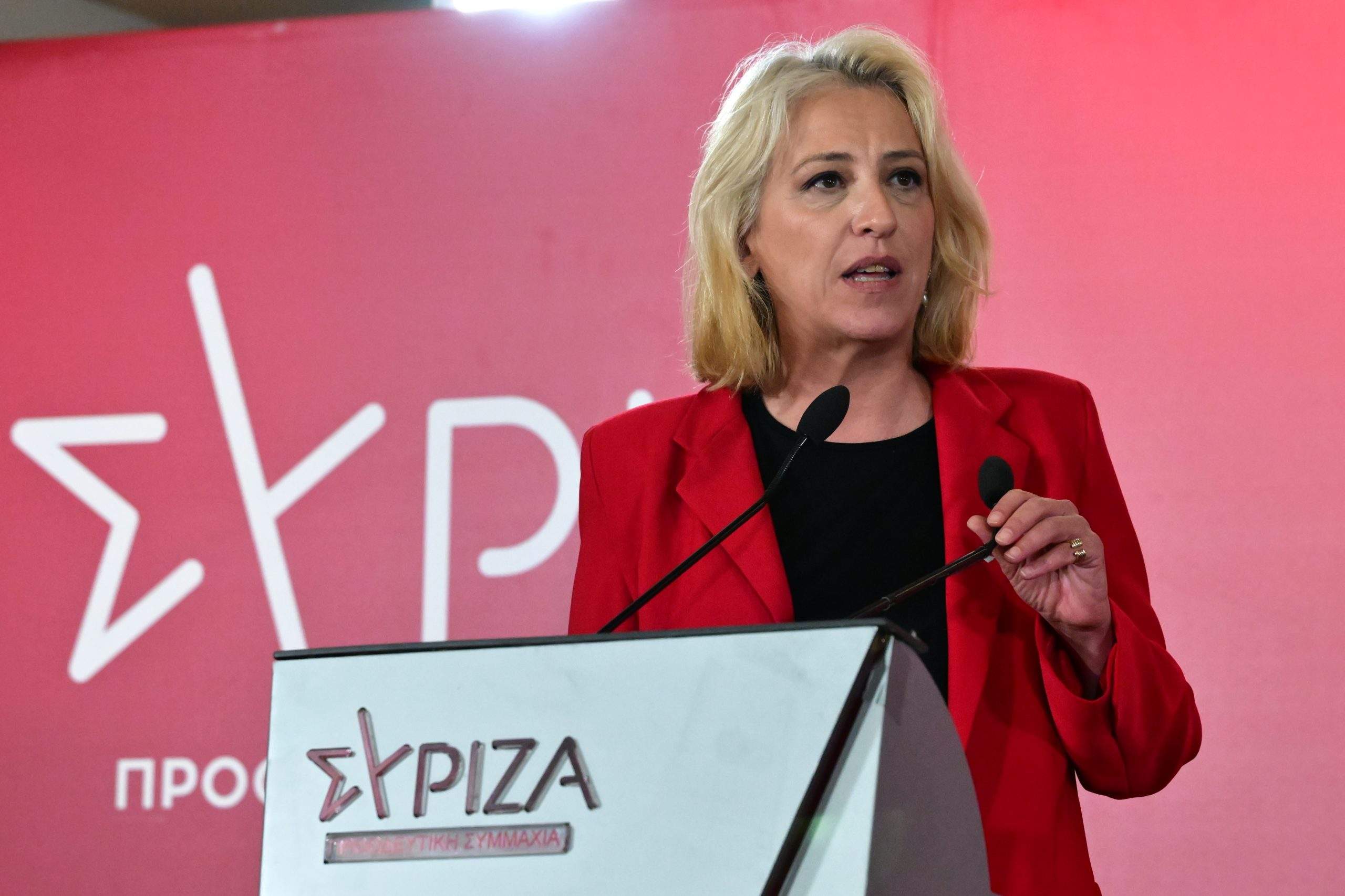 Τροχαίο στη Λεωφόρο Βουλιαγμένης: Ανατράπηκε αυτοκίνητο – Τραυματίστηκε 63χρονος