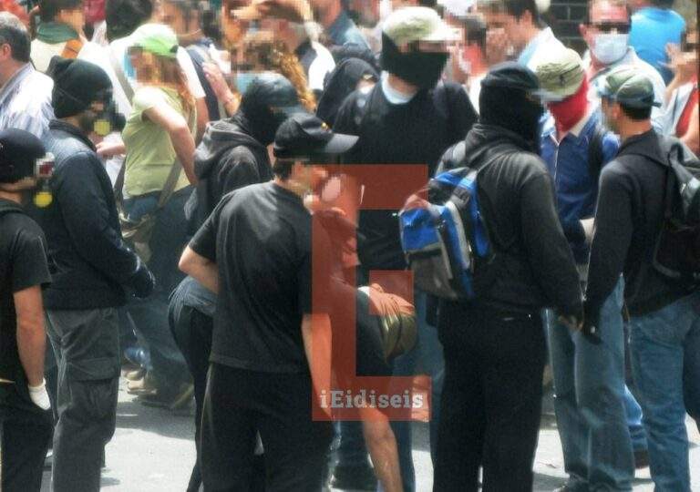 Οι έντονες αντιφάσεις του Τραμπ: Βομβαρδισμοί και ταυτόχρονα ανοιχτό παράθυρο για συμφωνία με το Ιράν
