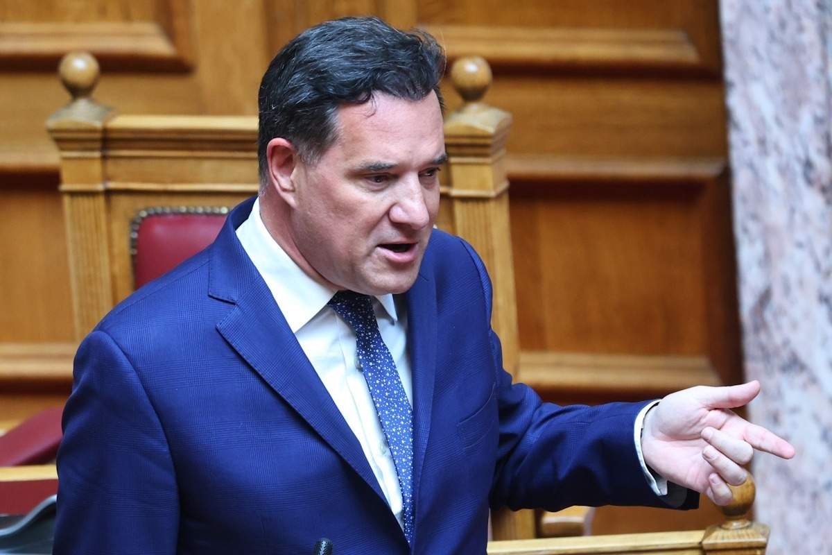 Τσίπρας για Γεωργιάδη: Θα του στείλω λουλούδια – Το πρόβλημα είναι ο «αδωνισμός»