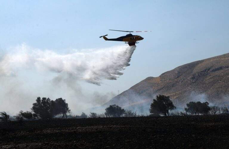 Φωτιά τώρα στη Θεσσαλονίκη: Μεγάλη κινητοποίηση της Πυροσβεστικής στον Δήμο Θερμαϊκού
