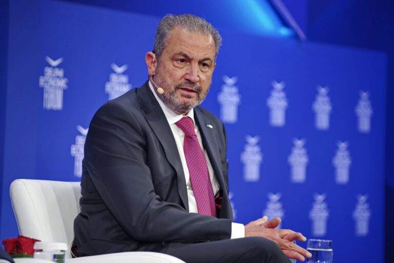 Τραγωδία στη Γερμανία: Τριμελής οικογένεια έπεσε από δημοφιλή πύργο – Εξετάζεται αυτοκτονία