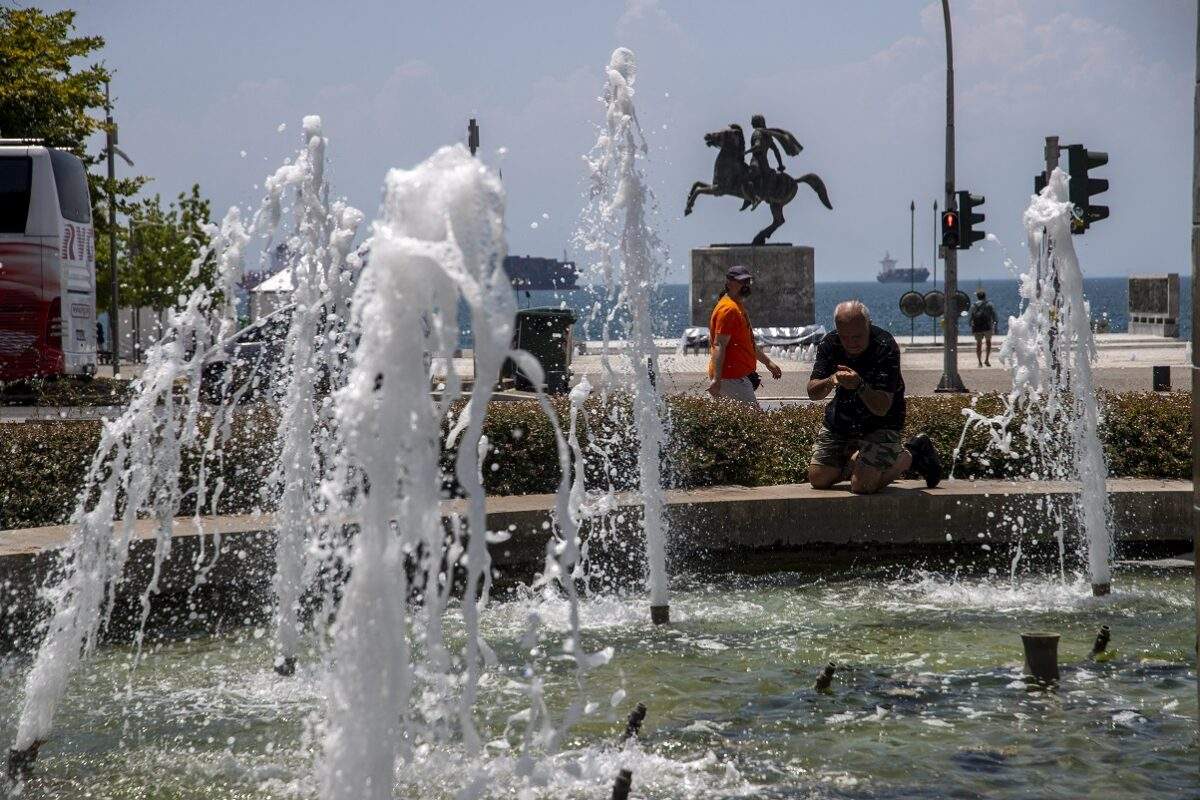Ο Μητσοτάκης κλείνει την πόρτα σε Σαμαρά και απορρίπτει σενάρια συγκυβέρνησης