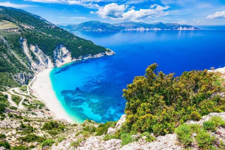 Καστοριά: Σε κρίσιμη κατάσταση στη ΜΕΘ 4χρονος που έπεσε σε πισίνα