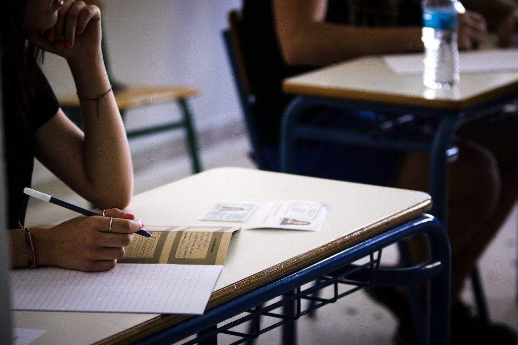 Γιατί δεν πρέπει να αφήνεις τον ανεμιστήρα οροφής ανοιχτό