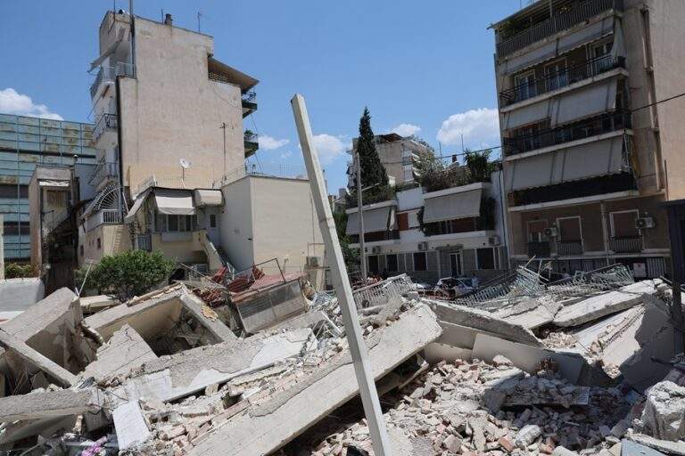 Κατάρρευση στα Πετράλωνα: Στο «μικροσκόπιο» τα λάθη της εκσκαφής – Ελεύθεροι οι συλληφθέντες