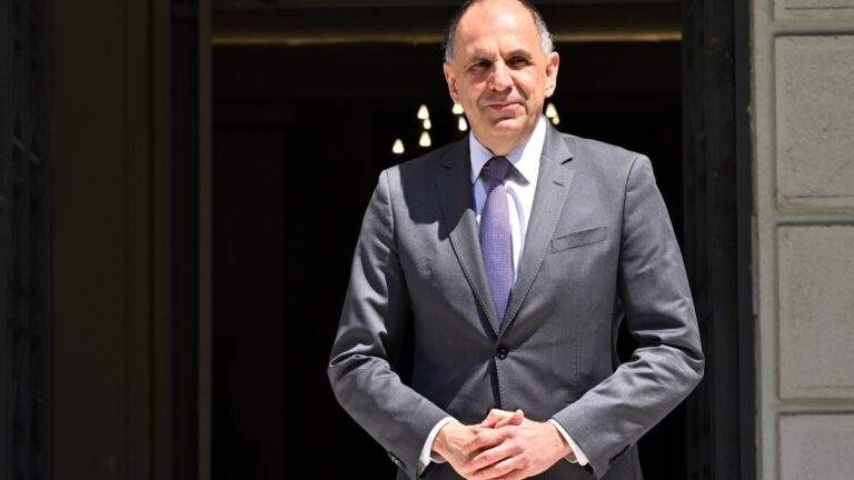 Κερύνεια: Ανασύρθηκαν οι σοροί δύο γυναικών – Στους 12 οι νεκροί μετά το ναυάγιο