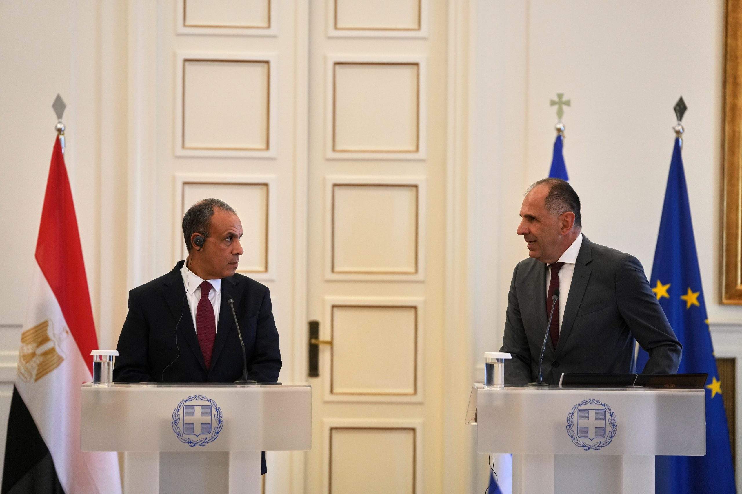 Εύβοια: Δύο φωτιές μετά από πτώση κεραυνού στον Δήμο Διρφύων–Μεσσαπίων
